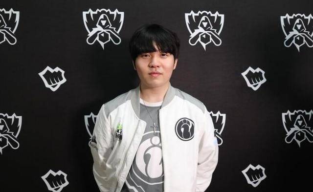 级赛车运动 级赛车运动