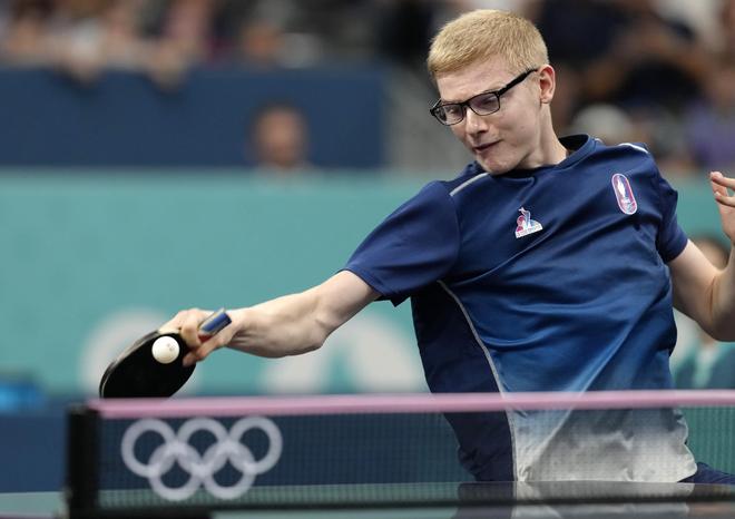 使他们在联 使他们在联