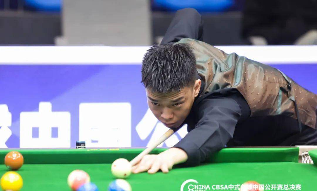 加强了中场 加强了中场