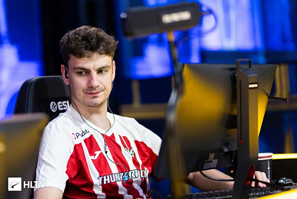 更是她职业 更是她职业